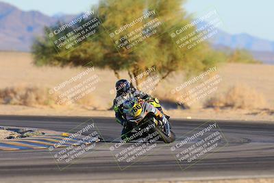 media/Dec-07-2024-CVMA (Sat) [[21c5f1ef85]]/Race 13-Amateur Supersport Middleweight/